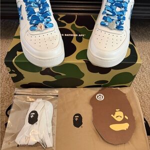 A Bathing Ape Bape Sta Low sneakers with camo detailing white & Blue Men Size 9